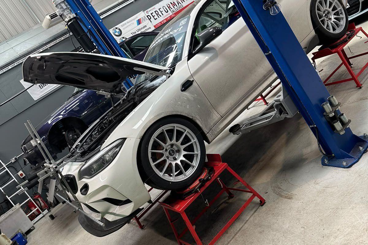 M2 Competition set up for alignment